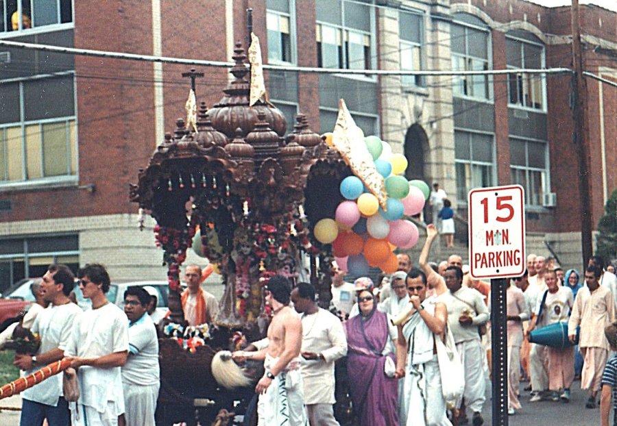 Swami Bhaktipada, Ex-Hare Krishna Leader, Dies at 74 - The New