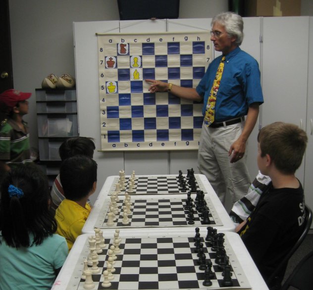 Grandmaster Chess School. Chess classes, lessons, workshops.