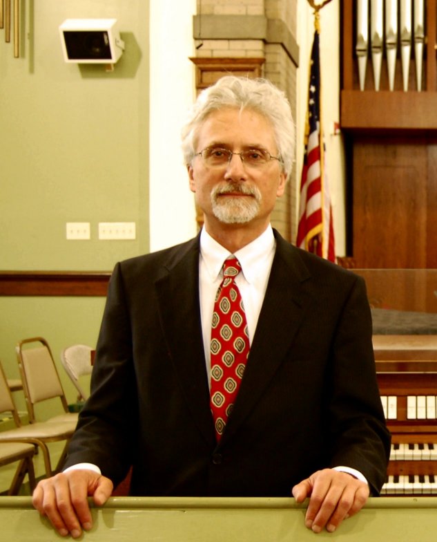 Henry Doktorski at Grace Lutheran Church, Rochester, Pennsylvania (Easter: April 8, 2012)