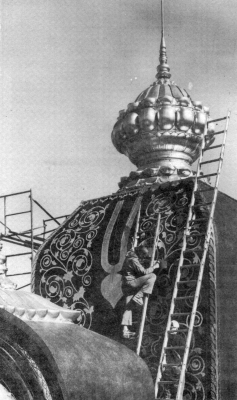 The author working on the Palace dome